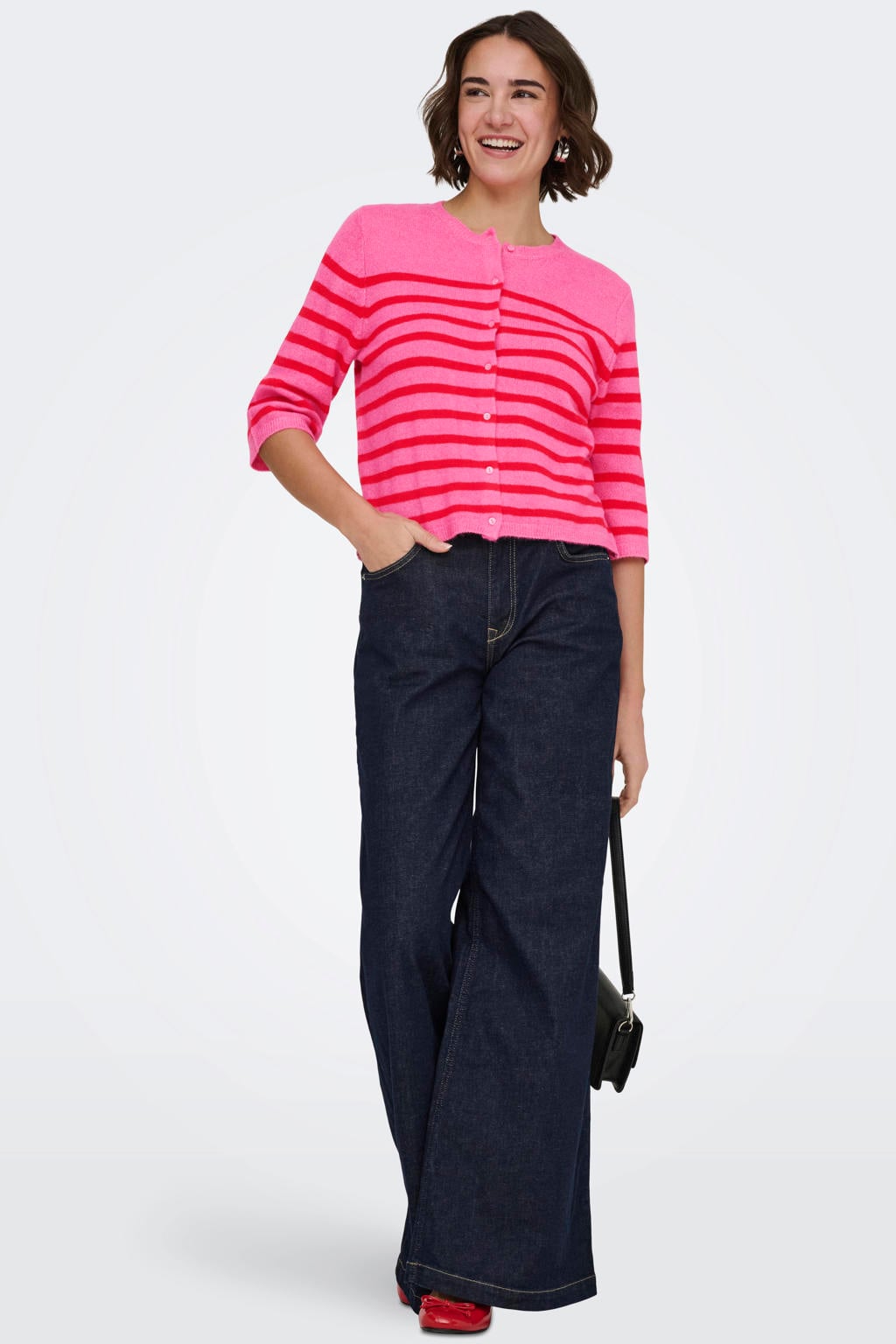 Roze en rode dames ONLY gestreepte vest gebreid van acryl met korte mouwen, ronde hals en knoopsluiting