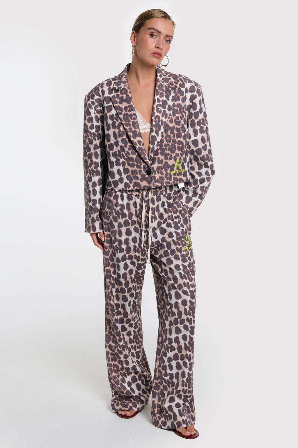 Bruin en ecru dames Alix the Label straight regular waist broek met elastische tailleband met koord