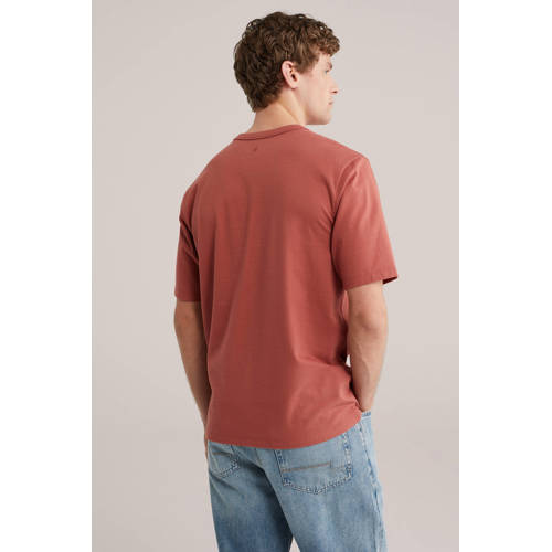 WE Fashion relaxed T-shirt koraalrood afbeelding