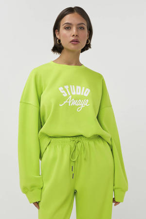 sweater limegroen