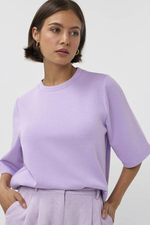 T-shirt lila