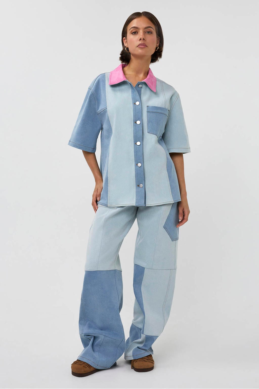 Light blue denim, light blue en roze dames Studio AMAYA blouse van denim met effen, driekwart mouwen, klassieke kraag en knoopsluiting