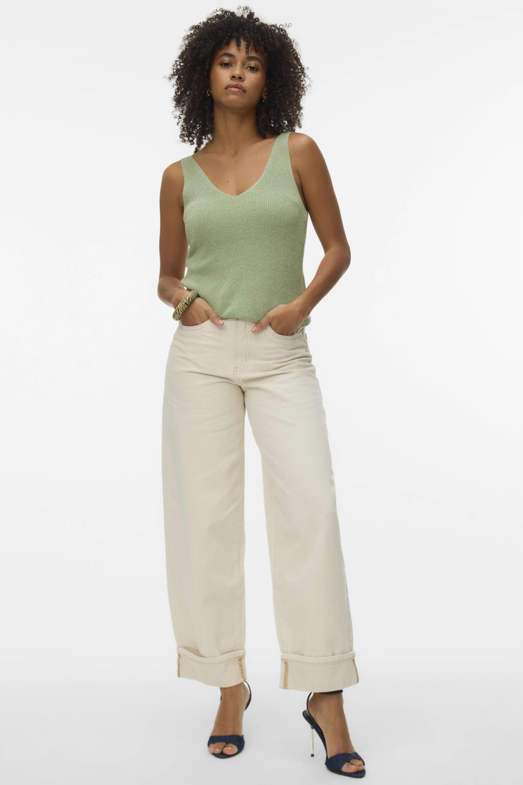 Lichtgroene dames VERO MODA mouwloze top gebreid van viscose met effen en ronde hals