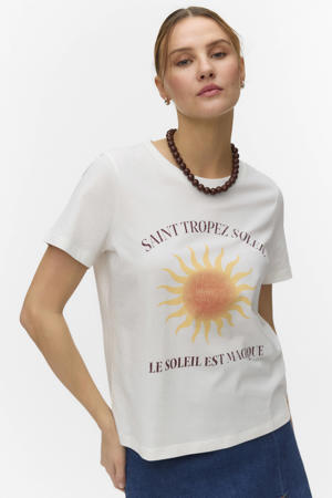 T-shirt wit