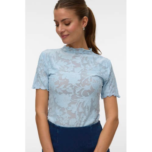 VERO MODA gebloemde top lichtblauw afbeelding