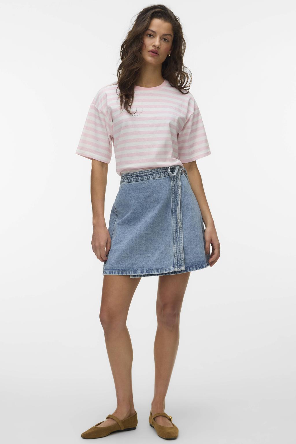 Lichtroze en ecru dames VERO MODA T-shirt van katoen met strepenprint, korte mouwen, ronde hals en strass steentjes