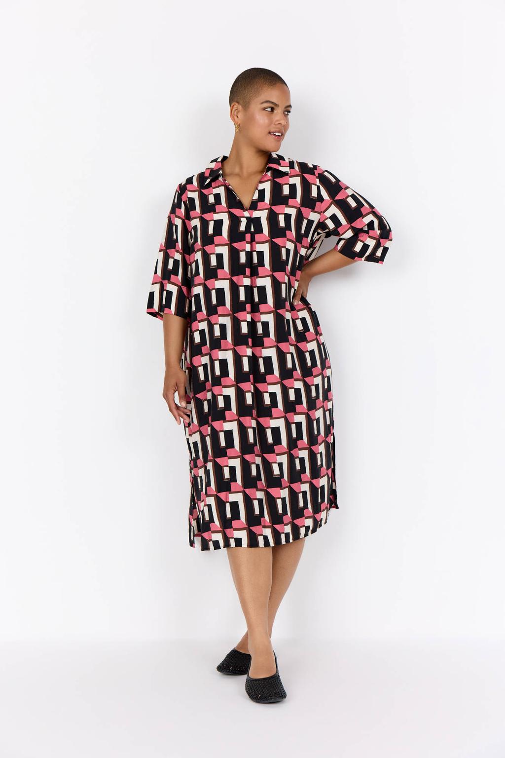Zwarte dames Wasabiconcept midi jurk van viscose met driekwart mouwen, klassieke kraag en knoopsluiting