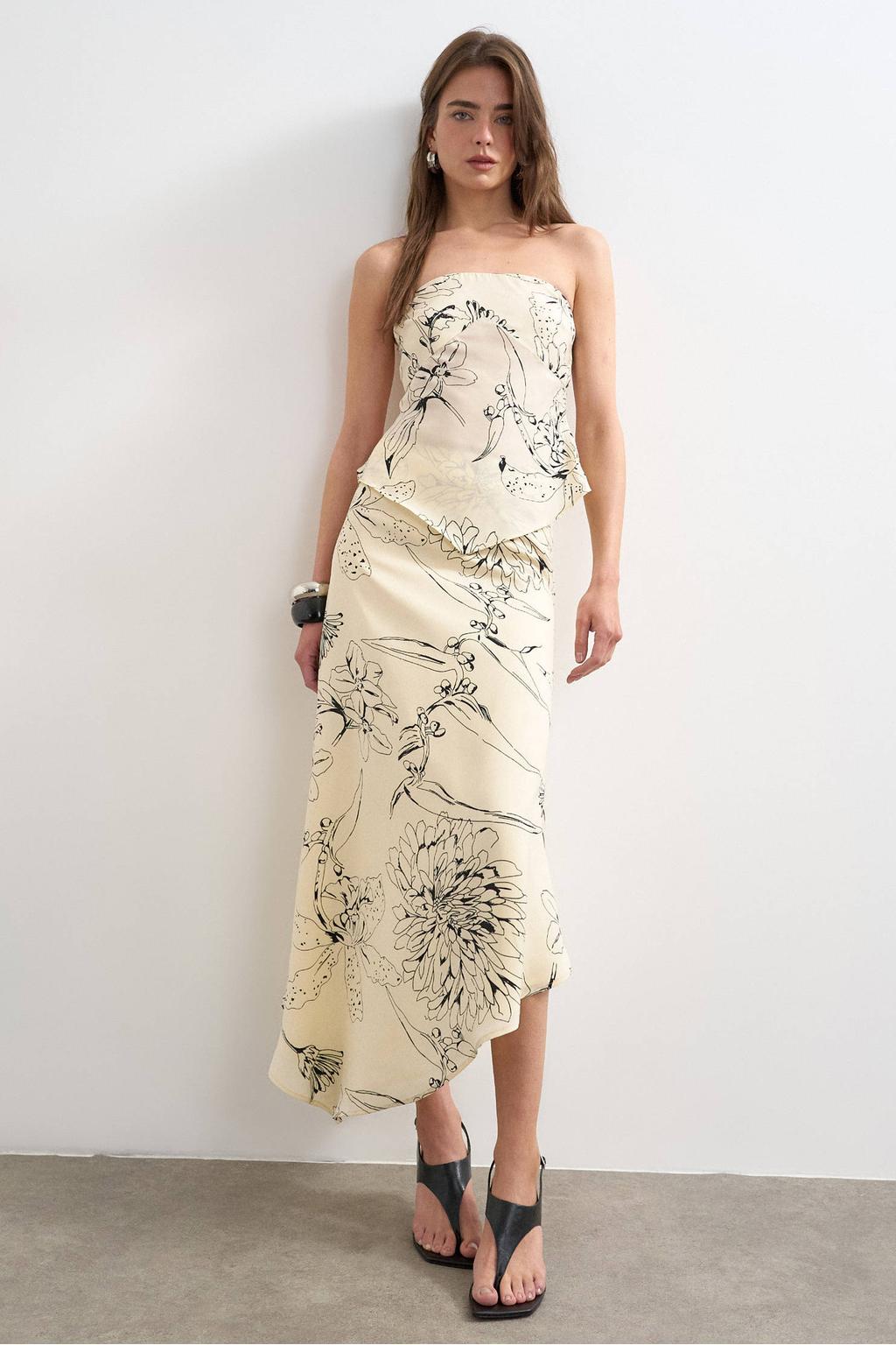 Ecru dames TOPSHOP gebloemde asymmetrische top van polyester met strapless hals en striksluiting