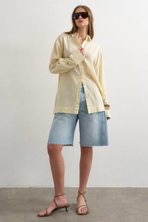 blouse ecru