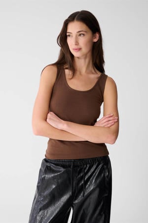 mouwloze top bruin