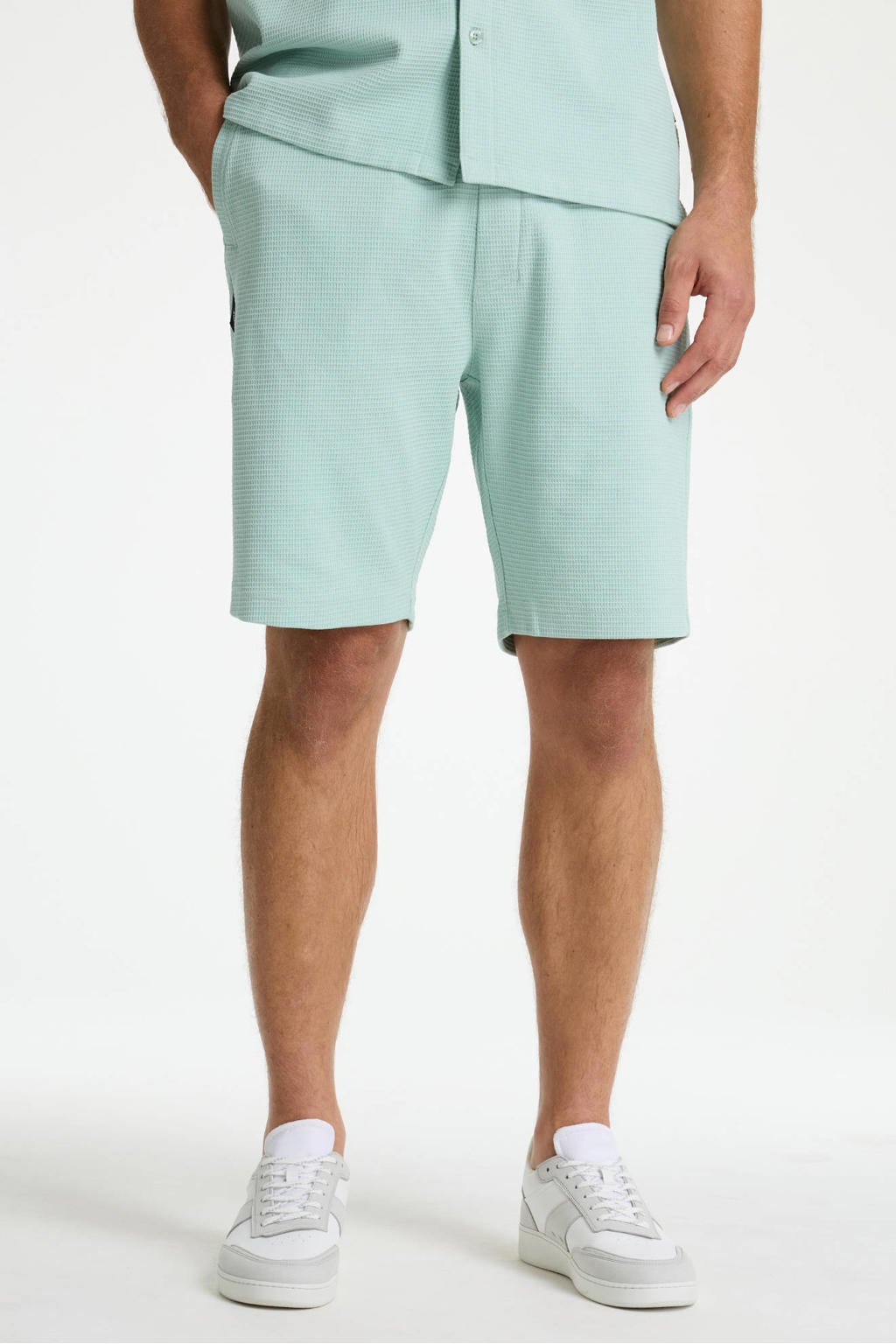CHASIN' Stone.S Structure regular casual short blauw met textuur