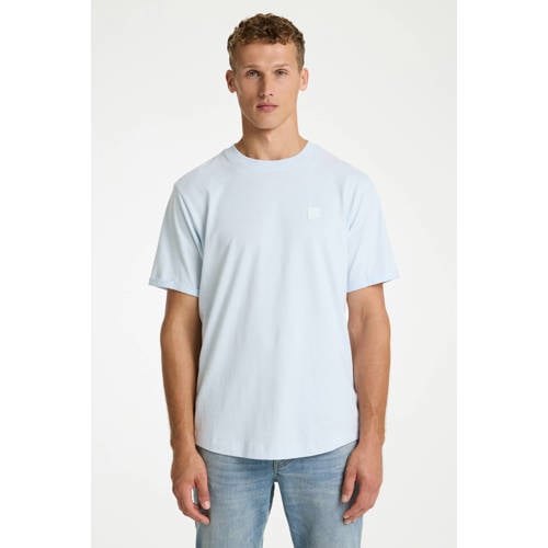 CHASIN' regular T-shirt lichtblauw afbeelding