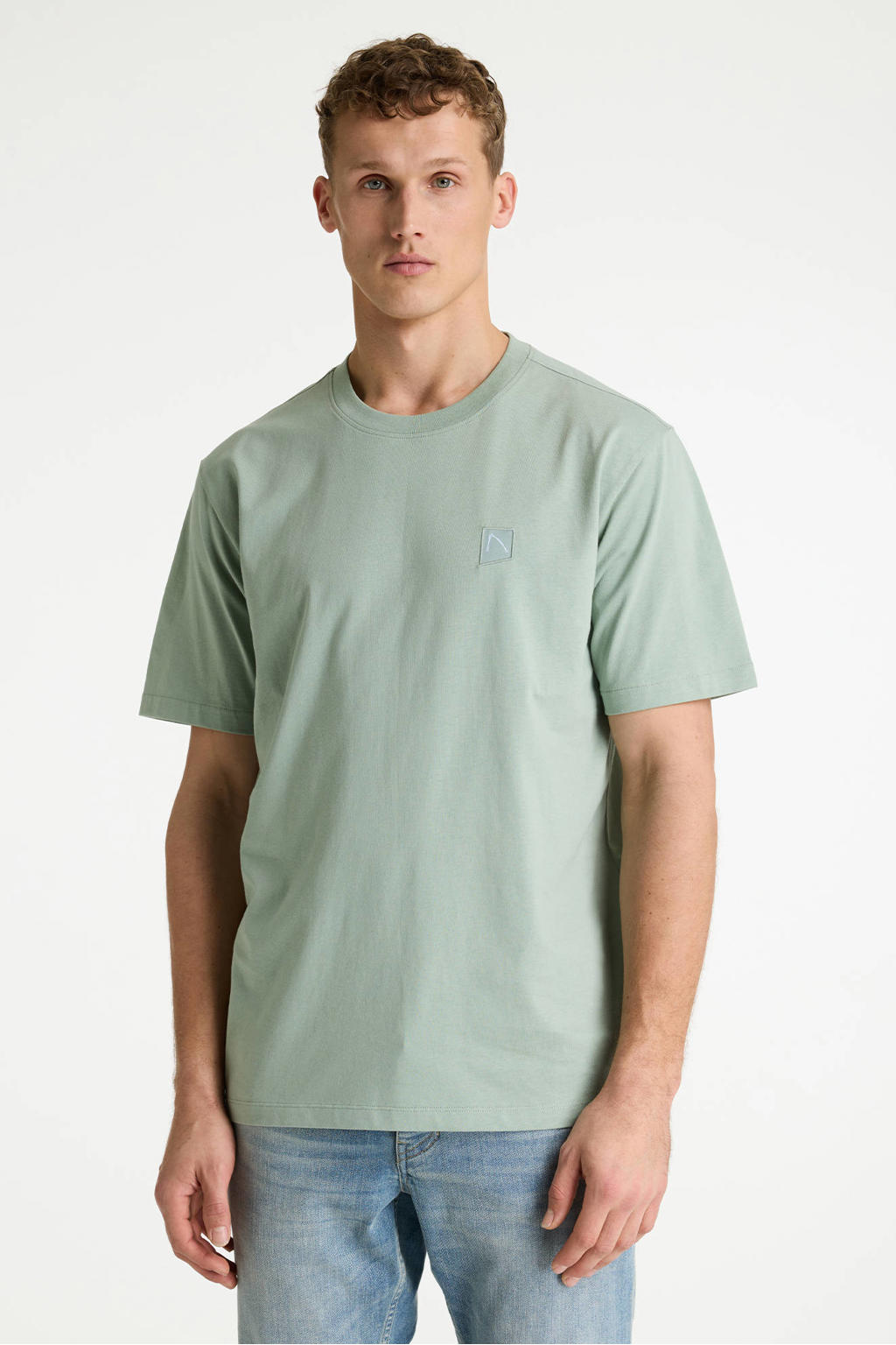Groene heren CHASIN' regular T-shirt van katoen met backprint, korte mouwen en ronde hals