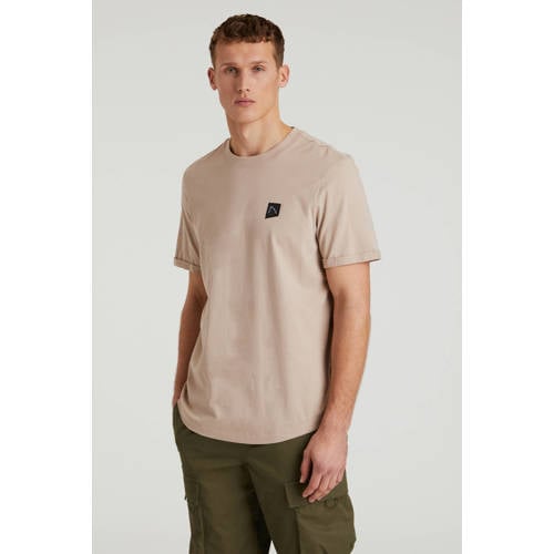 CHASIN' regular T-shirt beige afbeelding