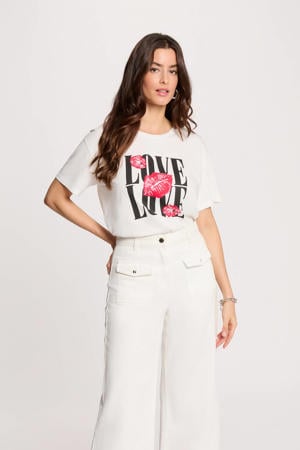 T-shirt wit