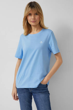 T-shirt lichtblauw