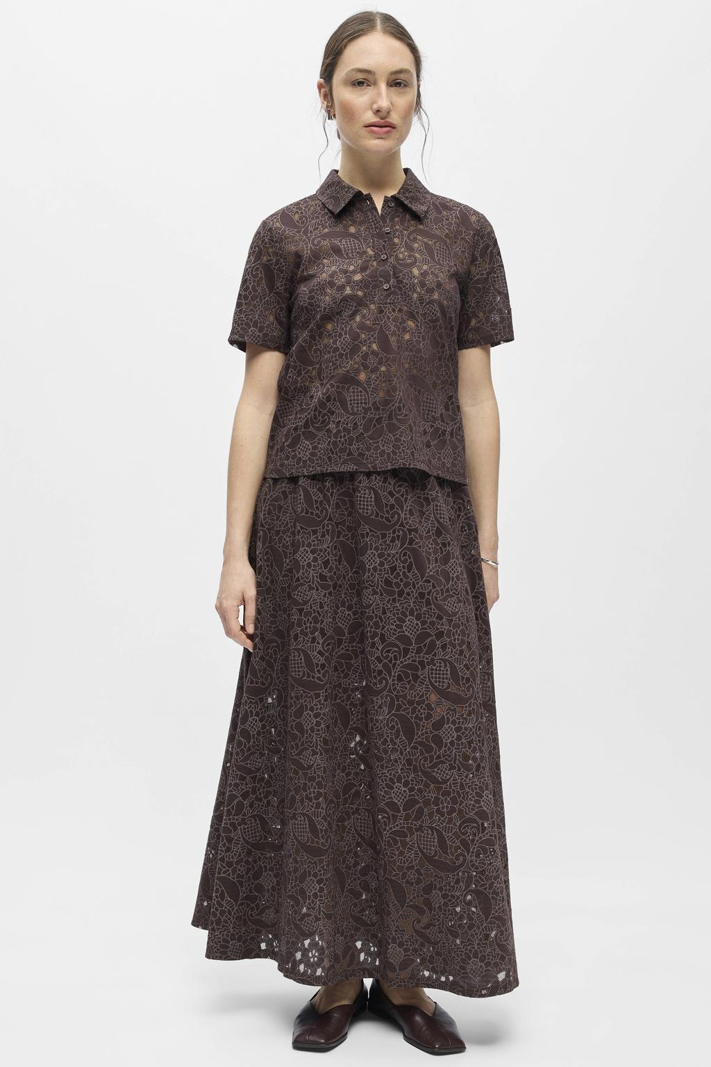 Donkerblauwe dames OBJECT top van viscose met effen, korte mouwen, polo kraag en jacquard