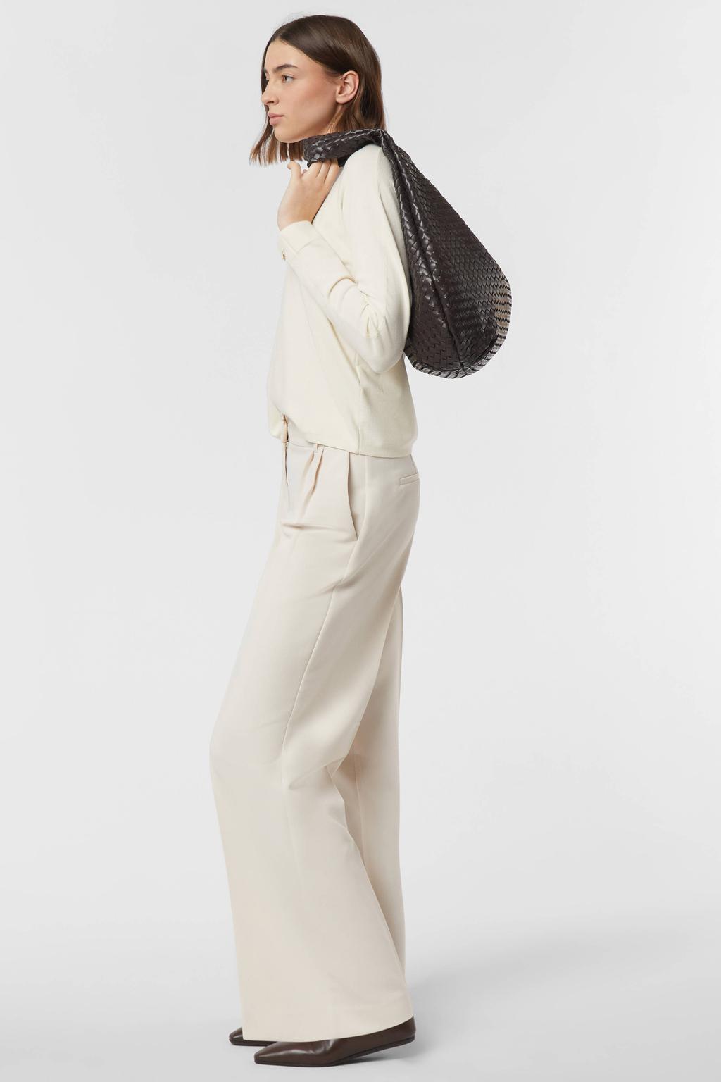 Ecru dames comma gebreide trui van viscose met effen, lange mouwen, ronde hals en sierknopen