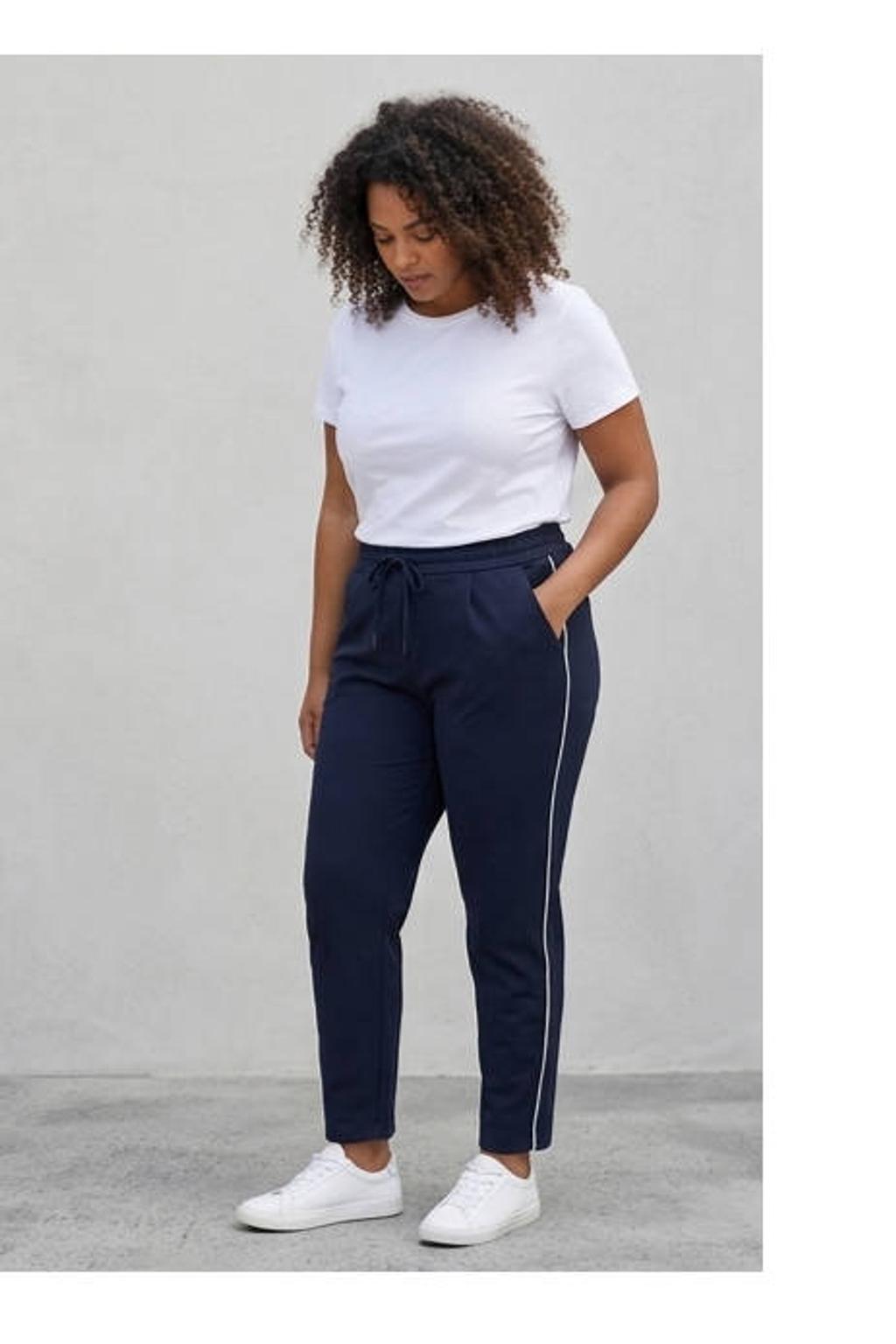 Donkerblauw en witte dames ONLY CARMAKOMA slim regular waist casual broek van viscose met elastische tailleband met koord en effen