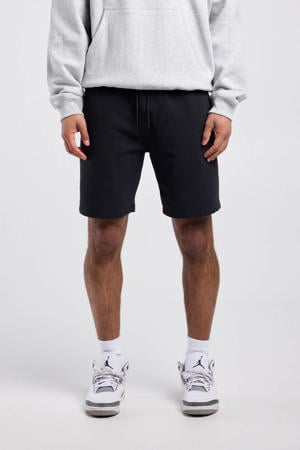 regular sweatshort zwart