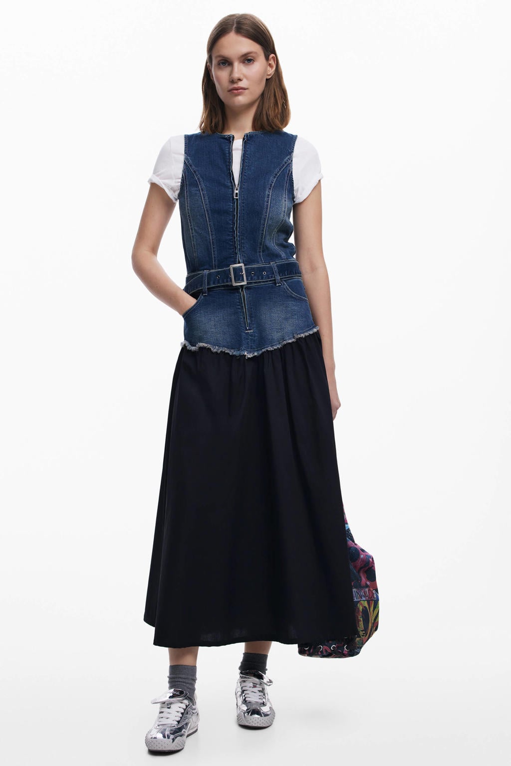 Medium blue denim, medium blue en zwarte dames Desigual midi jurk van denim met effen, ronde hals en ritssluiting