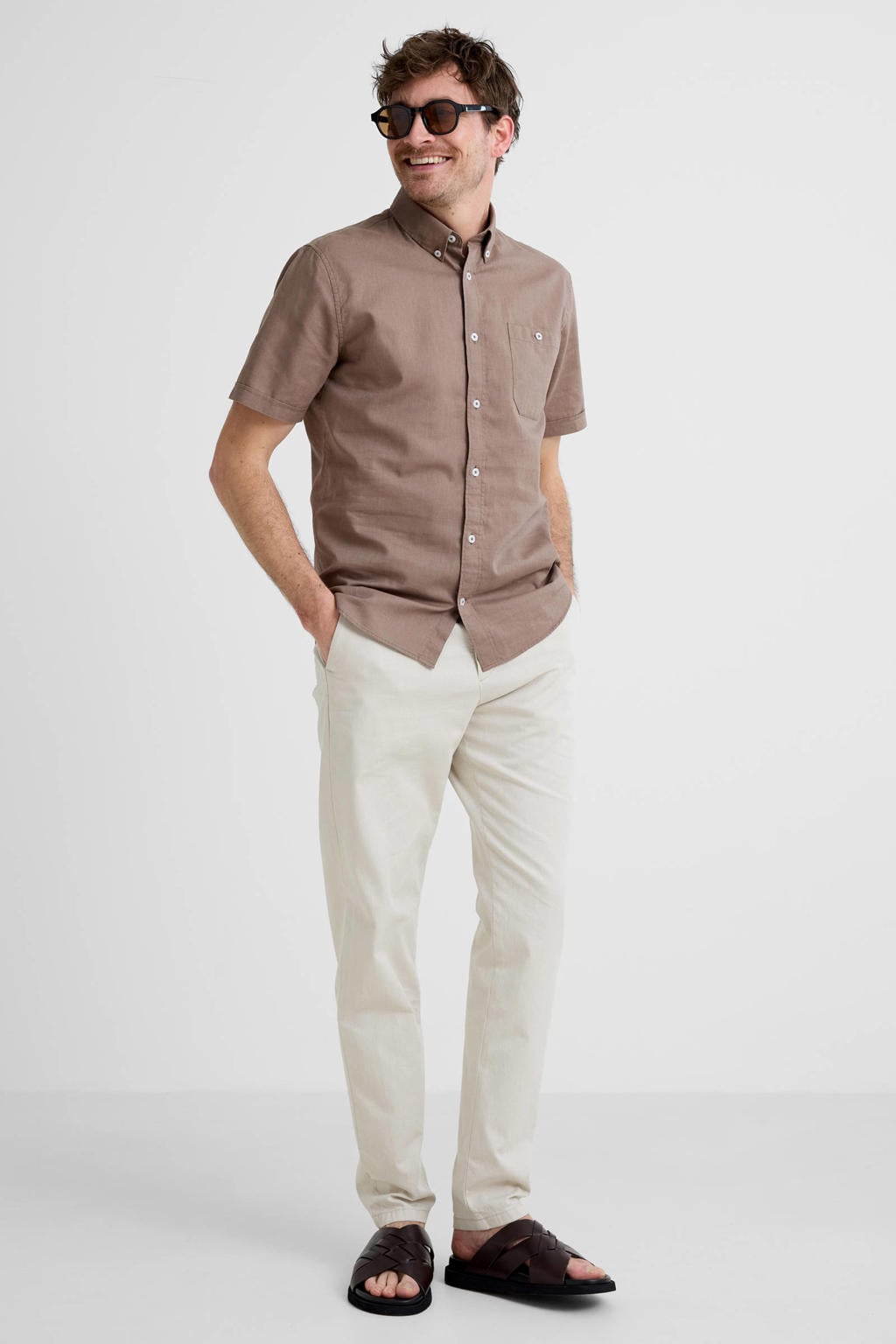 Bruine heren Matinique katoenen regular fit overhemd met korte mouwen en button down sluiting