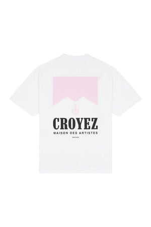 oversized T-shirt wit
