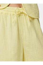 thumbnail: PIECES straight high waist casual short