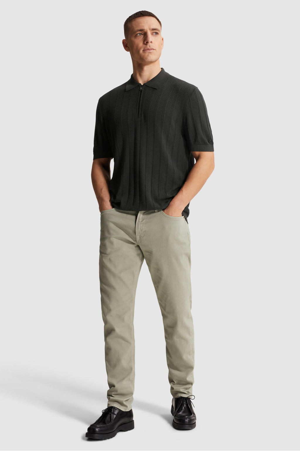 Zwarte heren Cast Iron regular polo gebreid van katoen met effen, korte mouwen en halve rits
