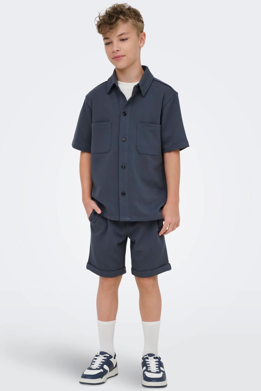 Donkerblauwe jongens ONLY & SONS JUNIOR overhemd van polyester met effen, korte mouwen, klassieke kraag en knoopsluiting