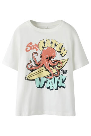 T-shirt wit