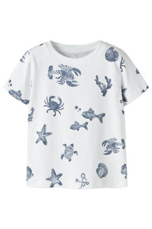 T-shirt wit
