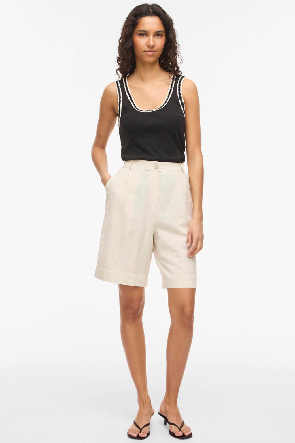 Ecru dames VILA high waist bermuda short van linnen met loose fit, elastische inzet en melée print