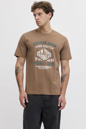 regular T-shirt bruin