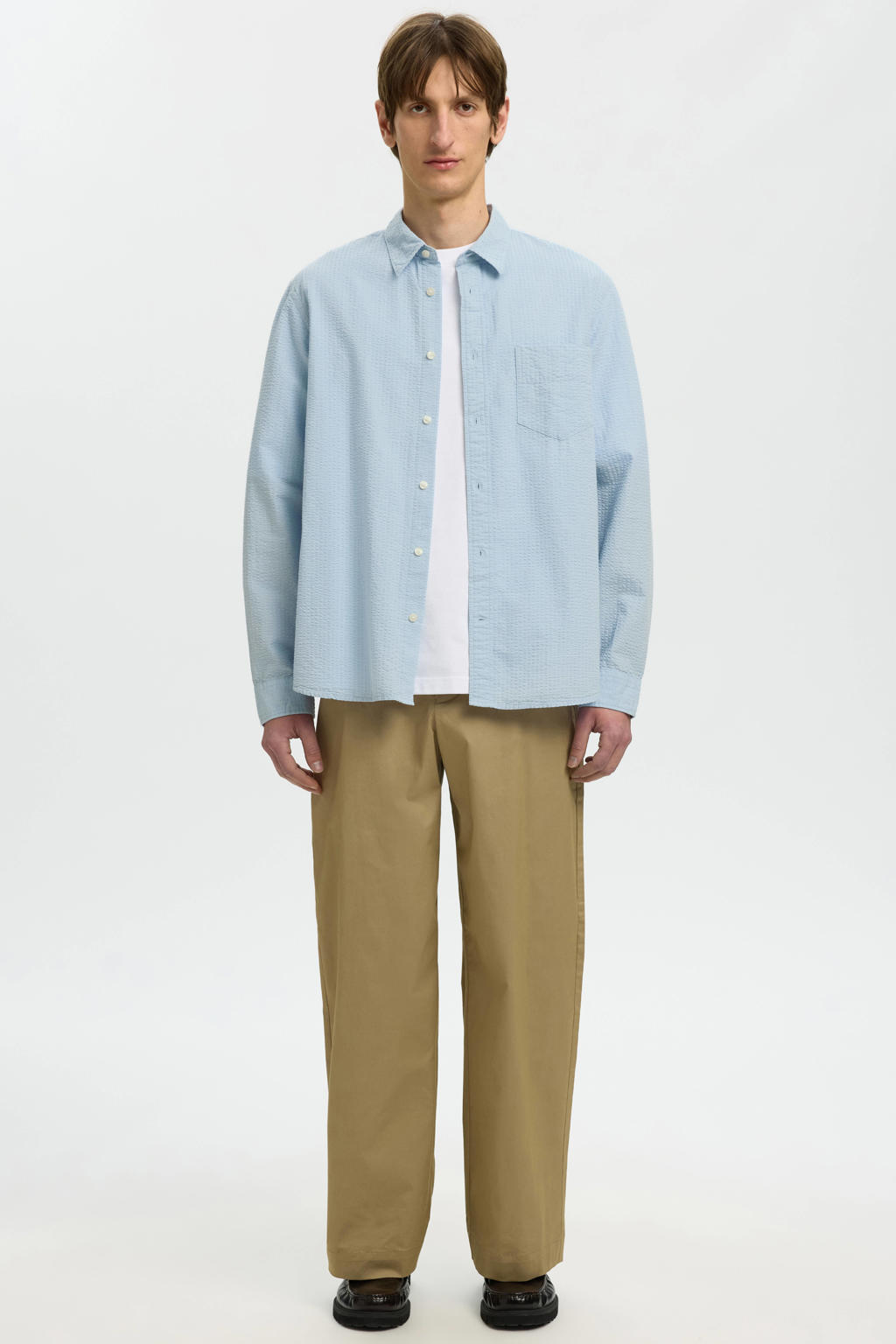 Lichtblauwe heren Selected regular casual overhemd seersucker van katoen met effen, lange mouwen, klassieke kraag en knoopsluiting
