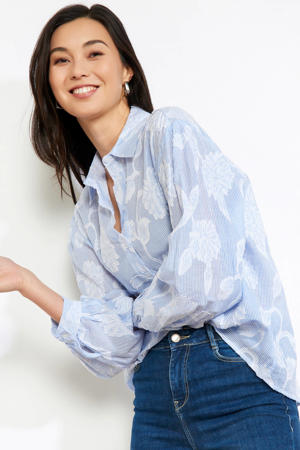 gestreepte blouse lichtblauw