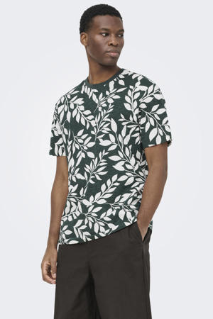regular T-shirt donkergroen