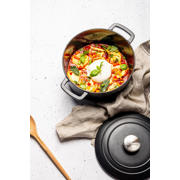 thumbnail: Cosy & Trendy Braadpan met deksel Fontestic Gietijzer Black Ø 24 cm / 4.6 Liter - geëmailleerde anti-aanbaklaag