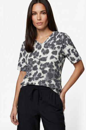 top met panterprint zand