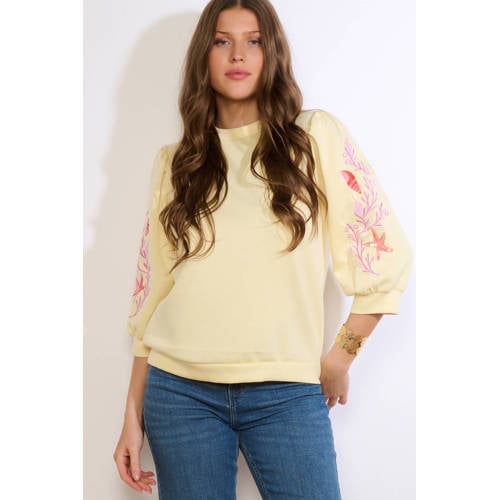 LOLALIZA sweater lichtgeel afbeelding