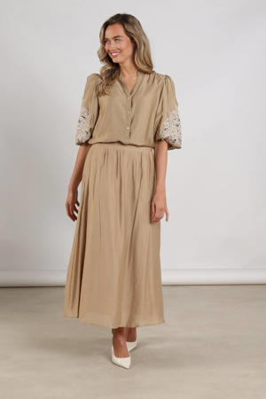 blouse taupe broderie