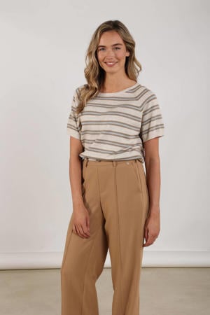 top beige