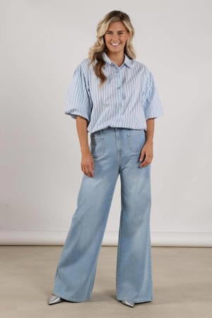 high waist flared jeans lichtblauw