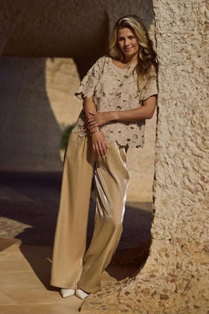 gebloemde top beige