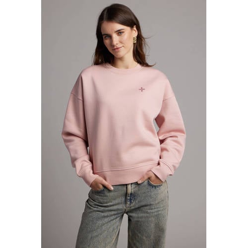 Pink Noir sweater lichtroze afbeelding
