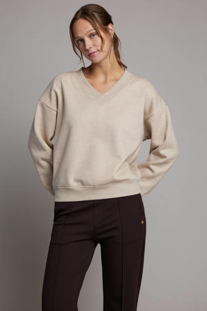 sweater beige