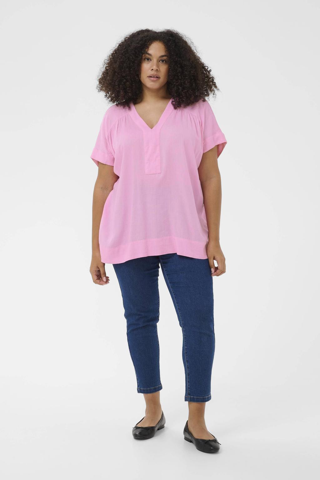 Roze dames Kaffe Curve top van viscose met effen, driekwart mouwen en V-hals