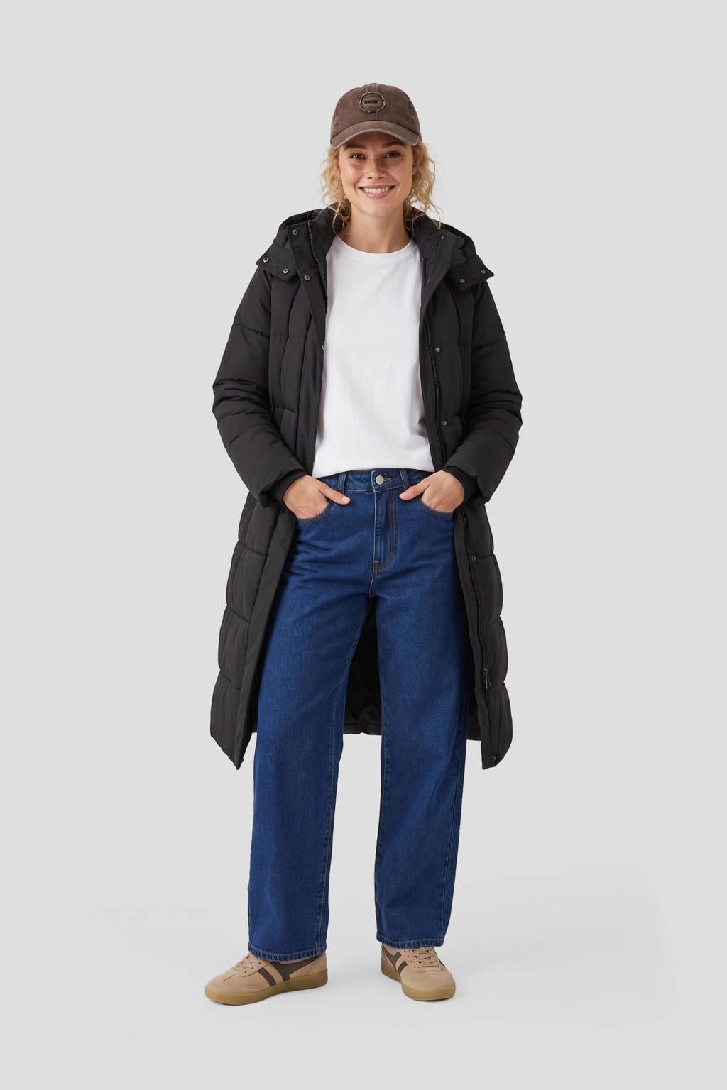 Zwarte dames Anytime lange gewatteerde jas van polyester met effen, lange mouwen en capuchon