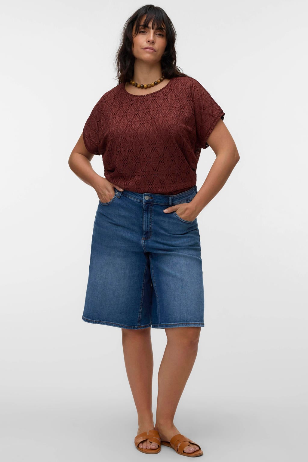 Donkerrode dames VERO MODA CURVE top van polyester met effen, korte mouwen, ronde hals en crochet