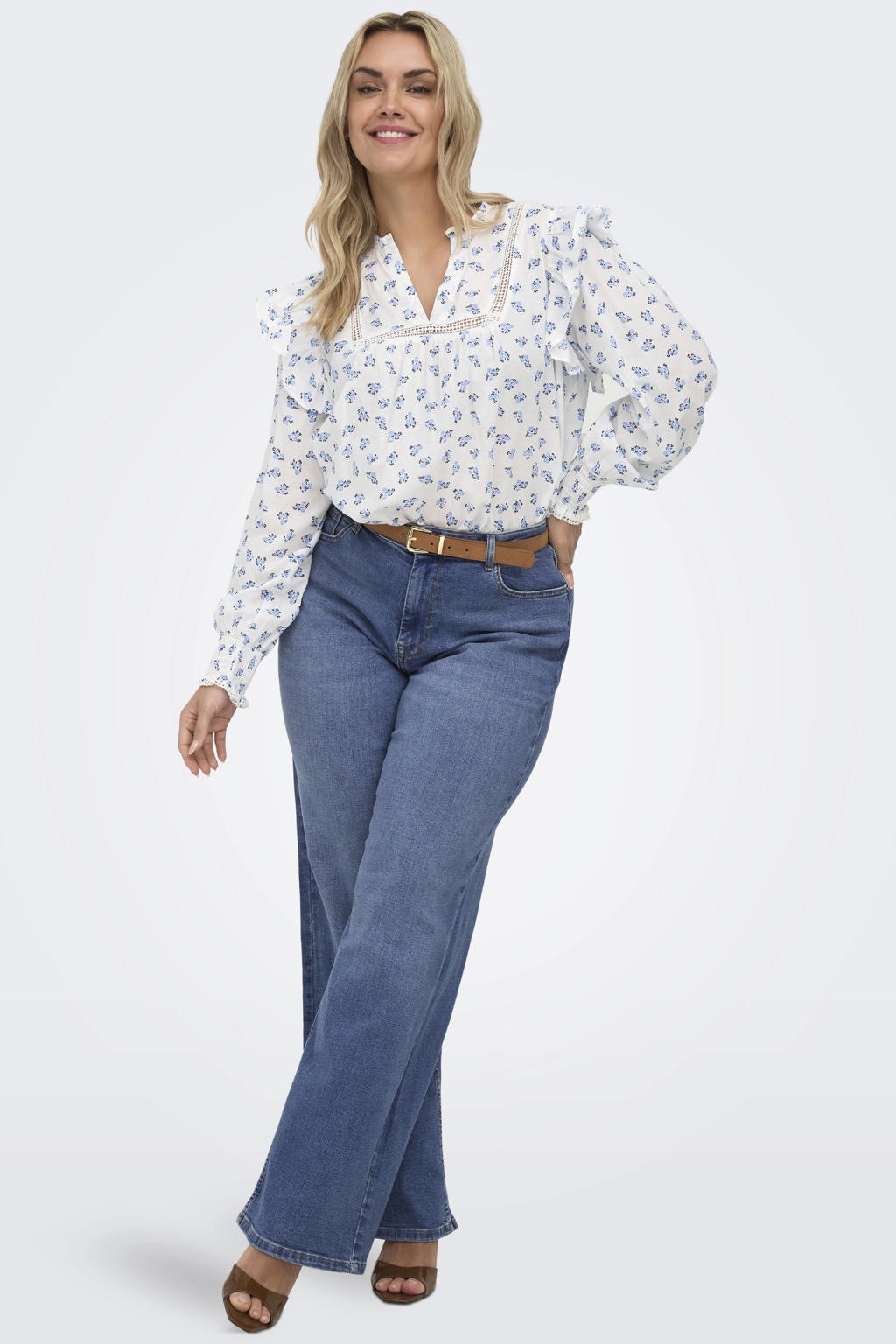 Witte dames ONLY CARMAKOMA gebloemde blousetop broderie van katoen met lange mouwen en V-hals